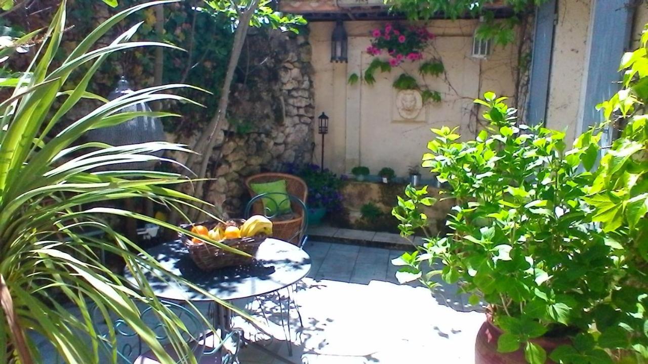 Le Domaine De La Lezardiere B&B Espiet Luaran gambar