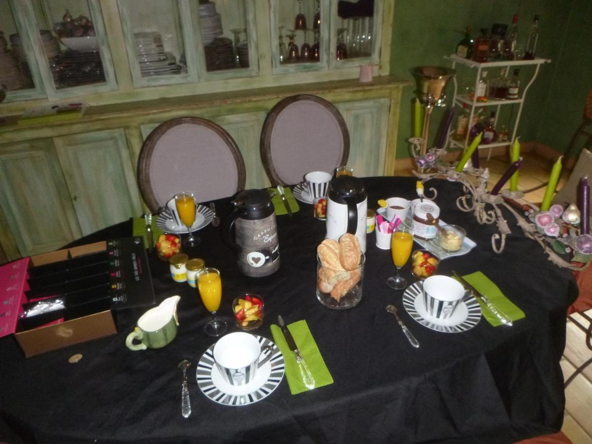 Le Domaine De La Lezardiere B&B Espiet Luaran gambar