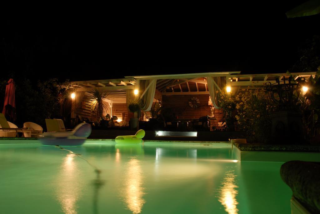 Le Domaine De La Lezardiere B&B Espiet Luaran gambar